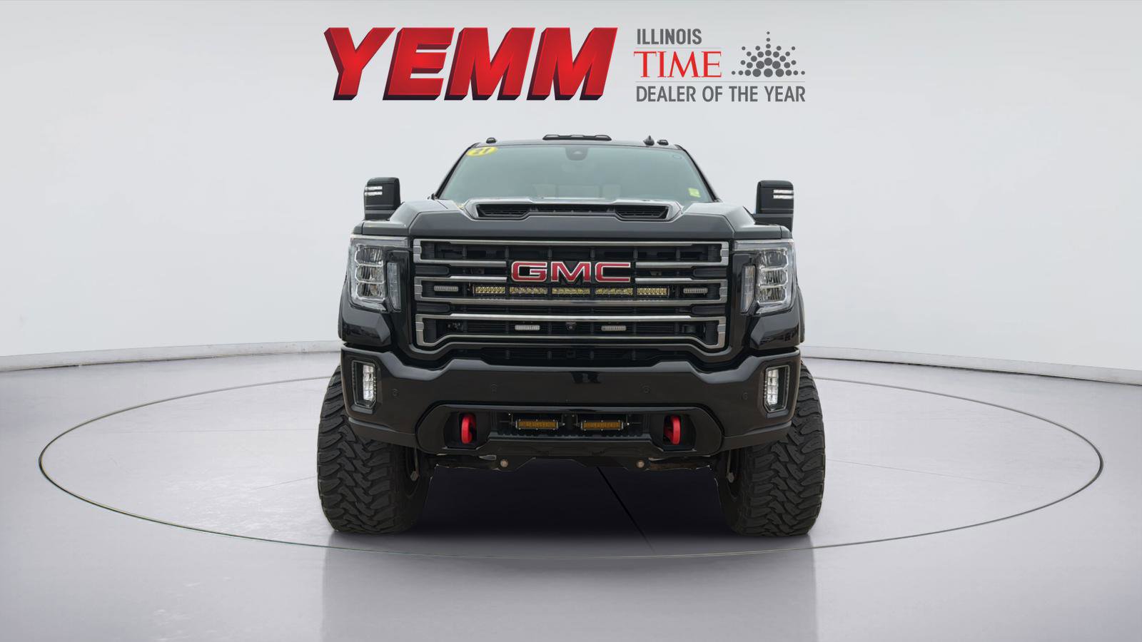 Used 2021 GMC Sierra 2500 AT4 w/ AT4 Premium Plus Package image 2