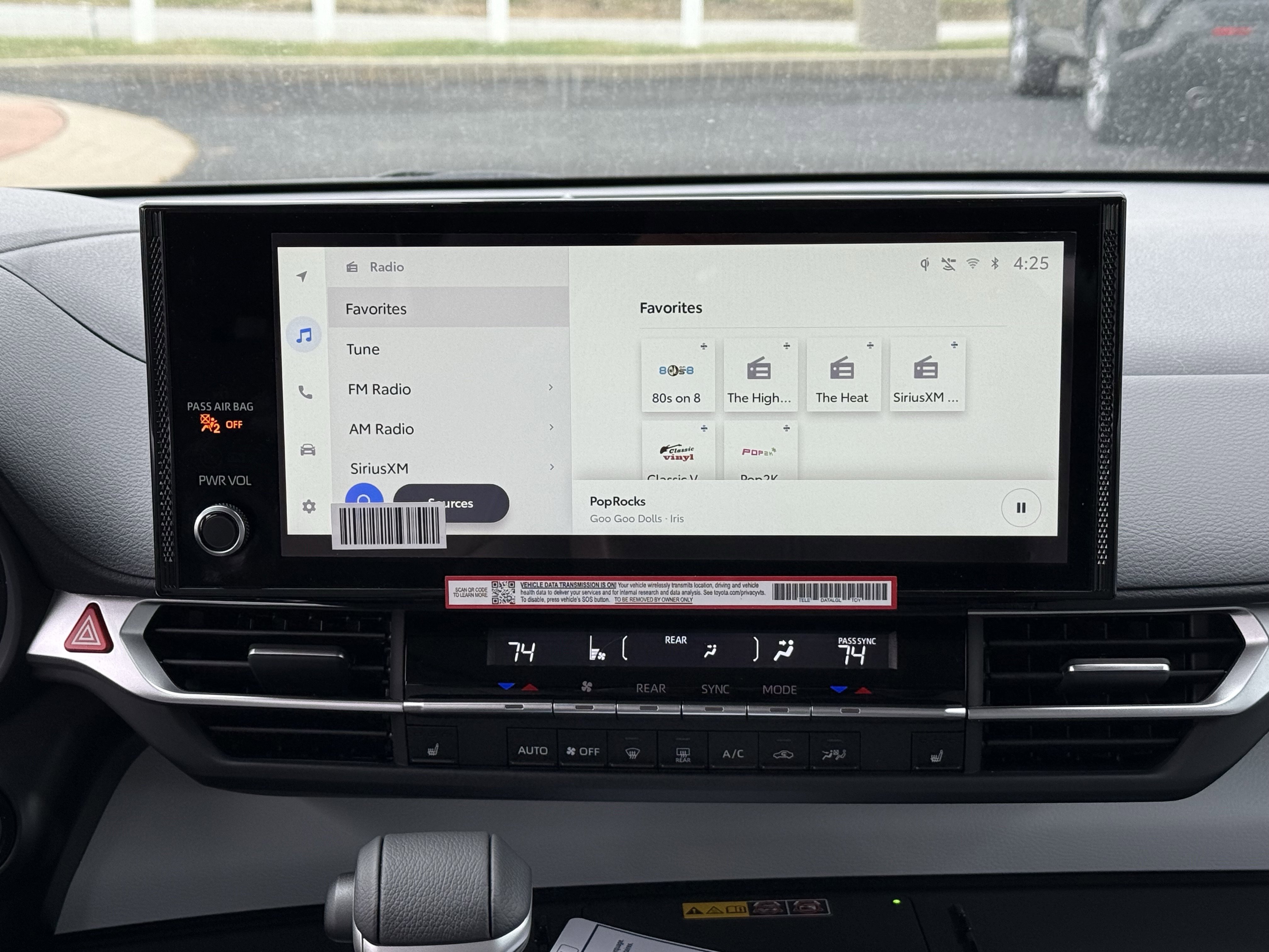 New 2025 Toyota Sienna XLE w/ XLE Plus Package image 3