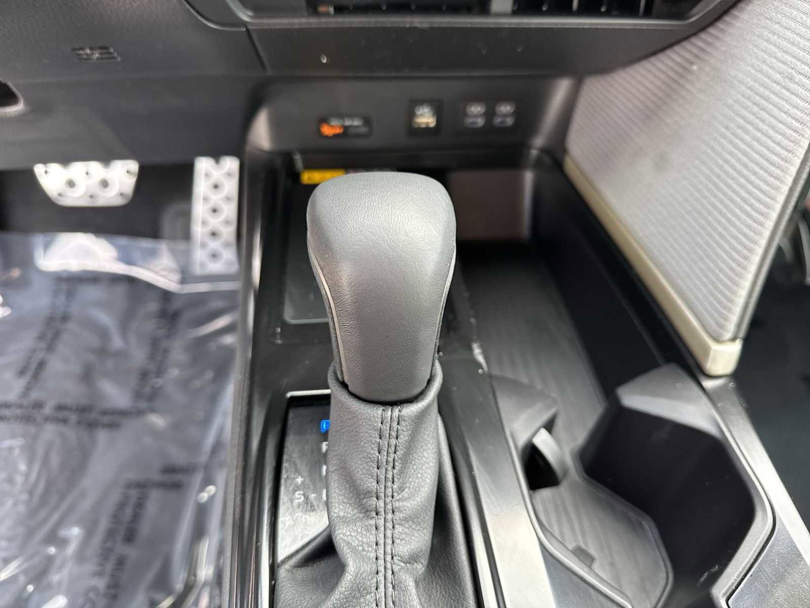 Used 2025 Toyota Camry SE w/ Multimedia Upgrade Package FWD image 30
