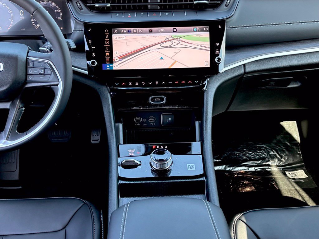 New 2027 Jeep Grand Cherokee Limited AWD/4WD image 23
