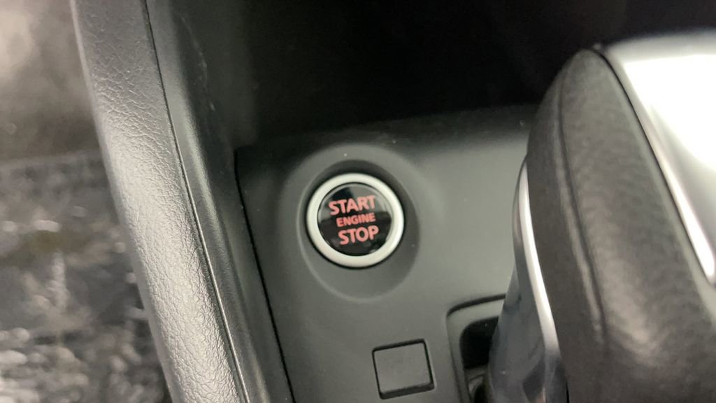 New 2025 Nissan Kicks Play S image 18