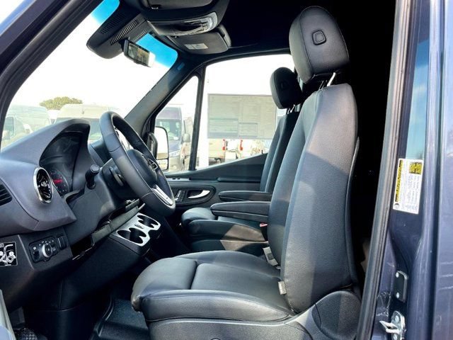 New 2024 Mercedes-Benz Sprinter 2500 image 19