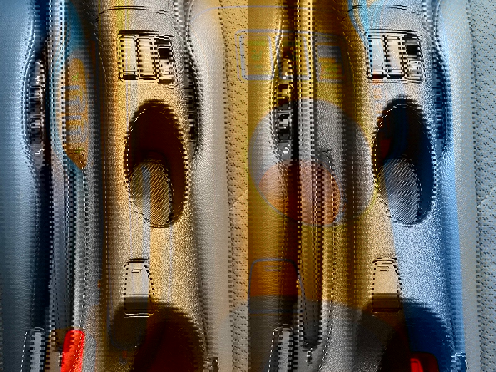 Certified 2024 Nissan Z Performance w/ Floor Mat Package image 25