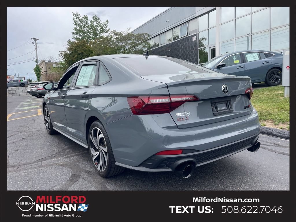 Used 2022 Volkswagen Jetta GLI Autobahn FWD image 3