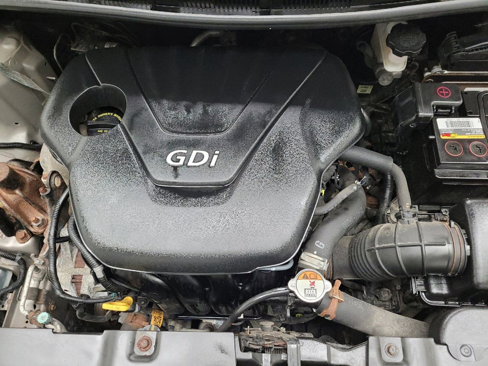 Used 2014 Hyundai Accent SE image 30