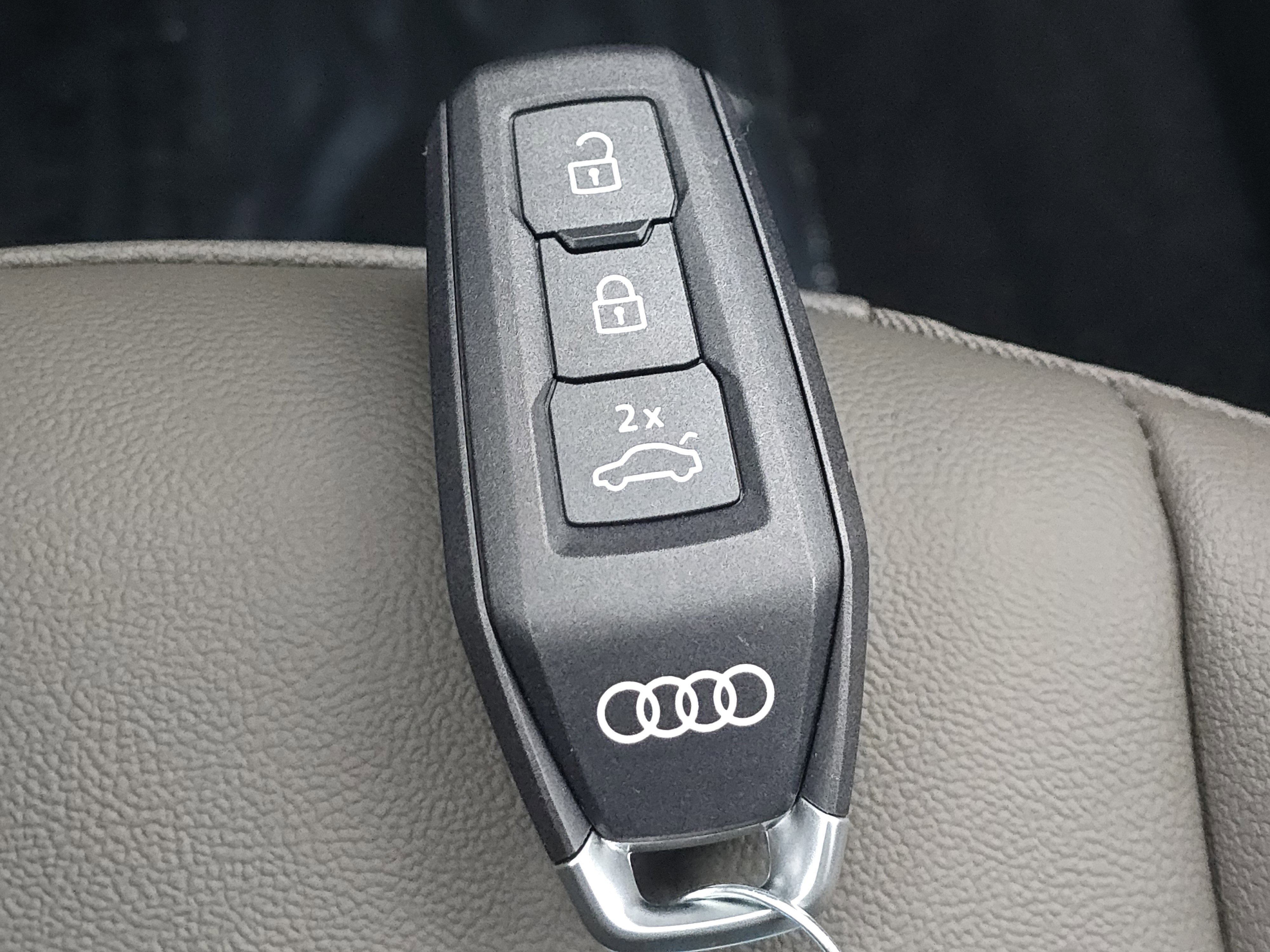 New 2025 Audi Q5 Premium image 27