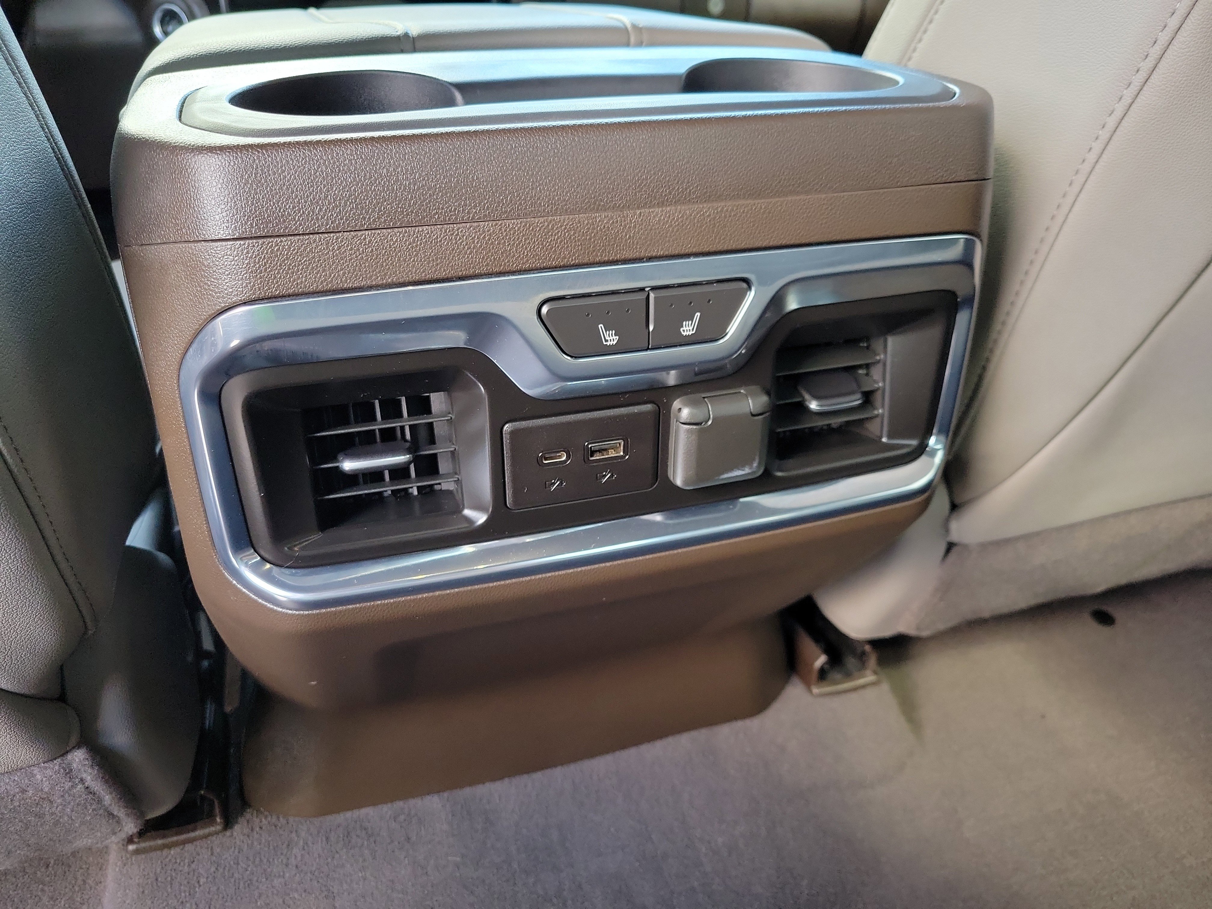 Used 2023 GMC Sierra 2500 SLT w/ SLT Premium Package image 15