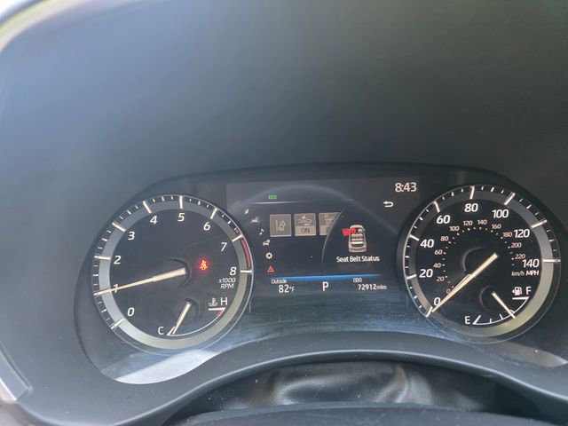 Used 2020 Toyota Highlander XLE FWD image 9