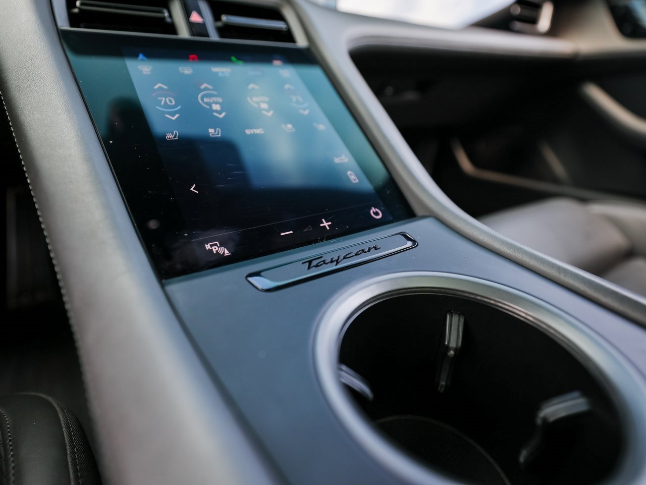 Certified 2021 Porsche Taycan Turbo S image 20