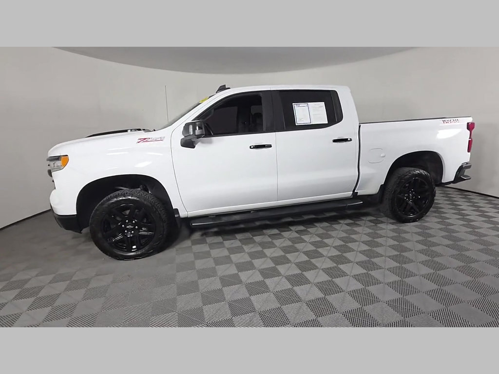 Used 2024 Chevrolet Silverado 1500 LT Trail Boss w/ LT Trail Boss Premium Package AWD/4WD image 52
