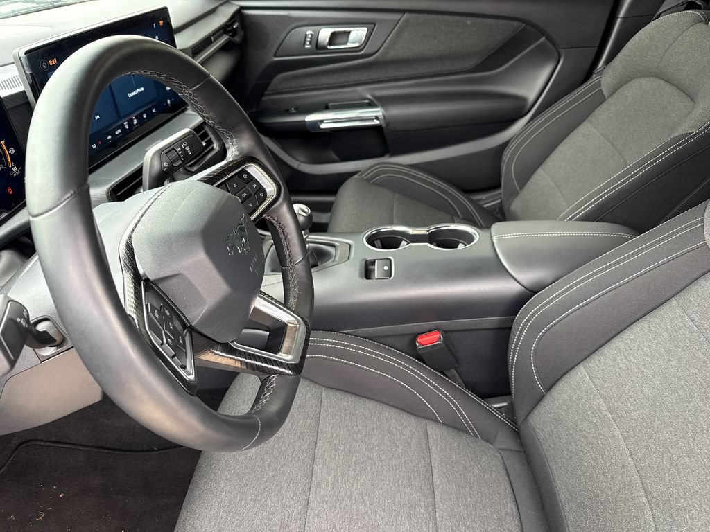 Used 2024 Ford Mustang GT RWD image 17
