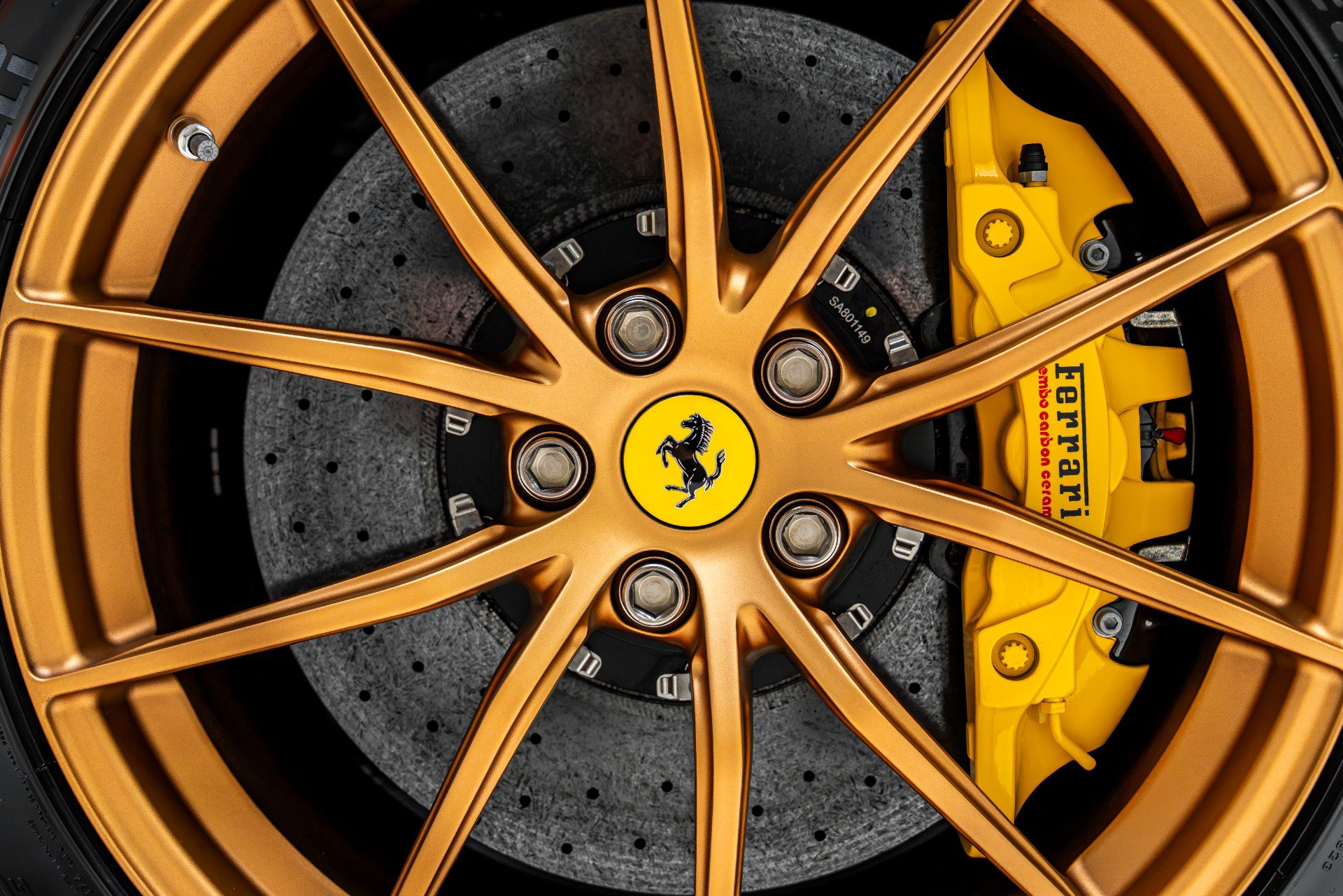 Used 2023 Ferrari 812 GTS RWD image 35