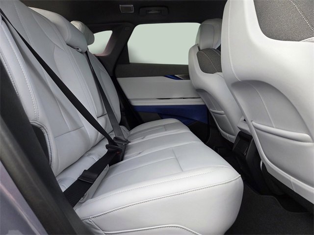 New 2026 Cadillac Optiq Luxury 1 image 15