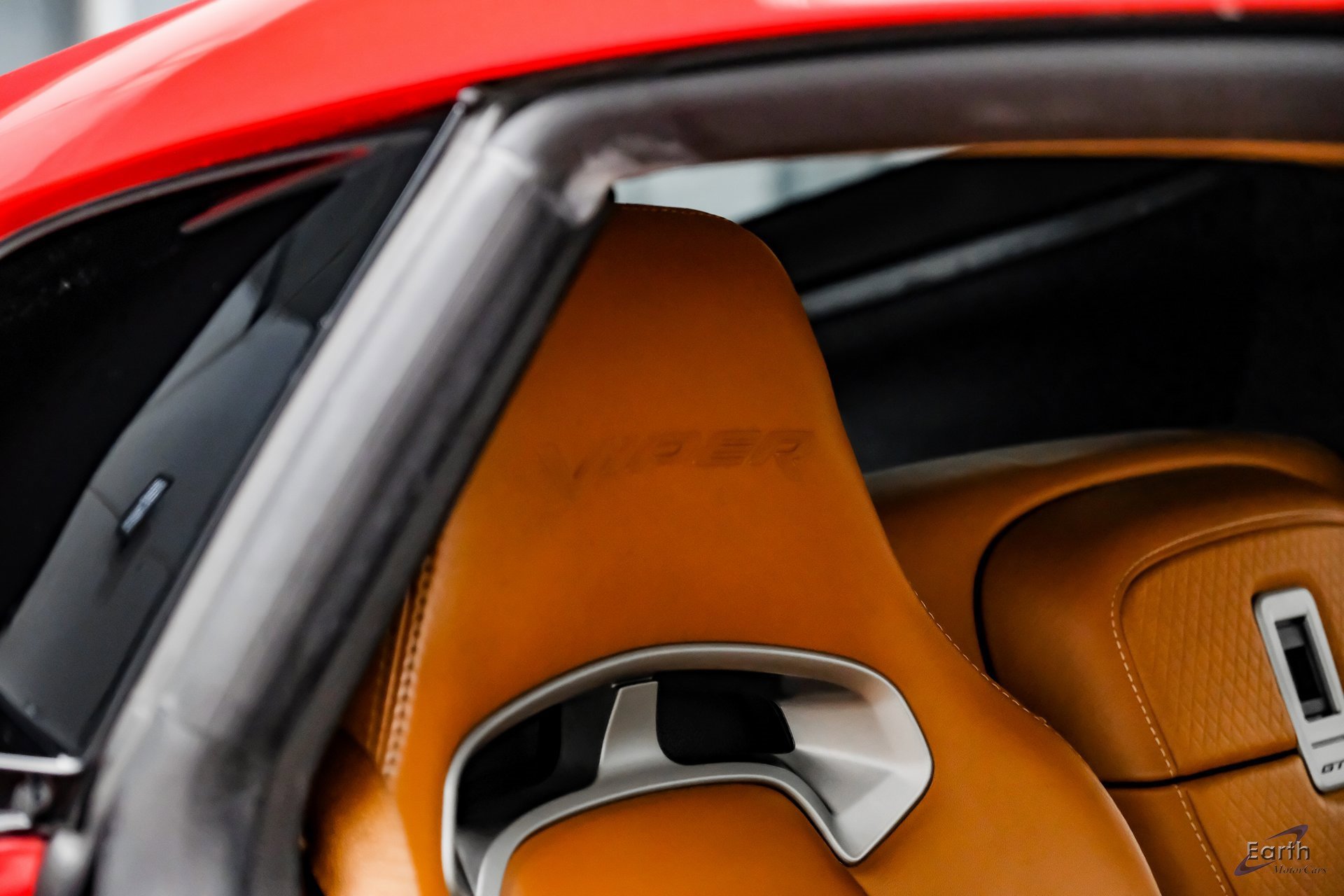 Used 2014 SRT Viper GTS w/ GTS Laguna Interior Package image 48