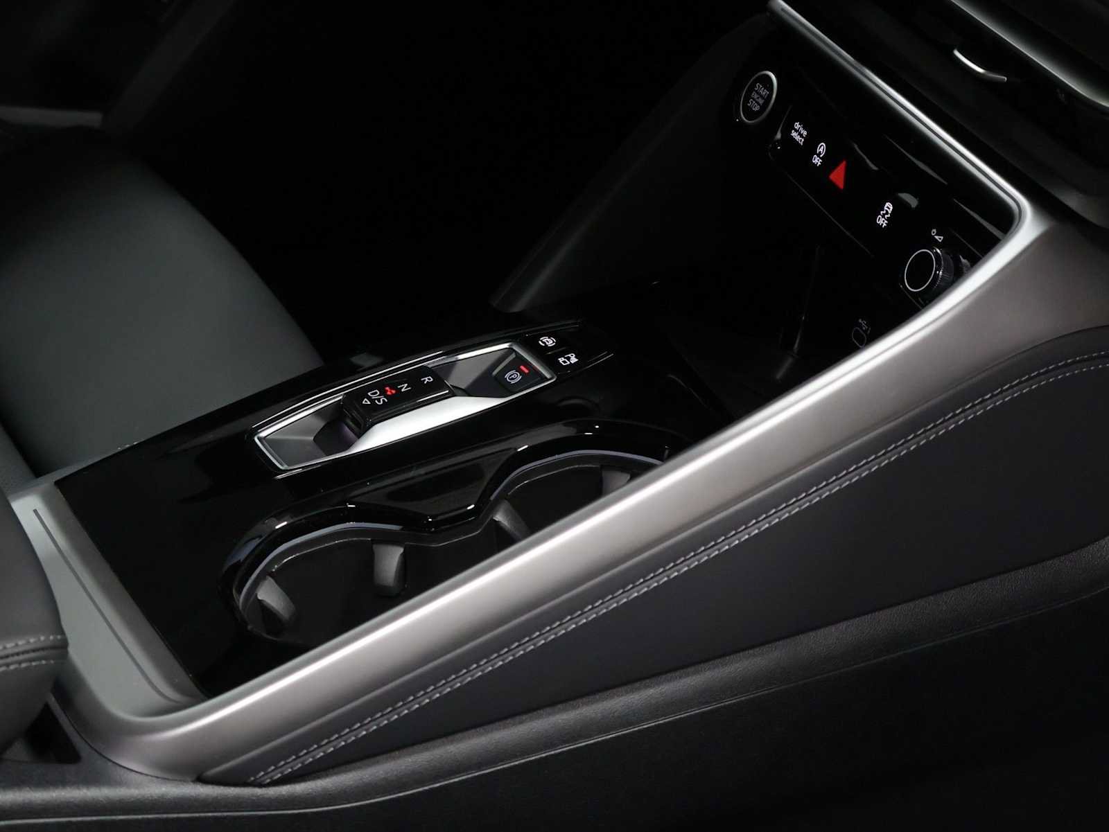 New 2026 Audi Q5 Premium Plus AWD/4WD image 20