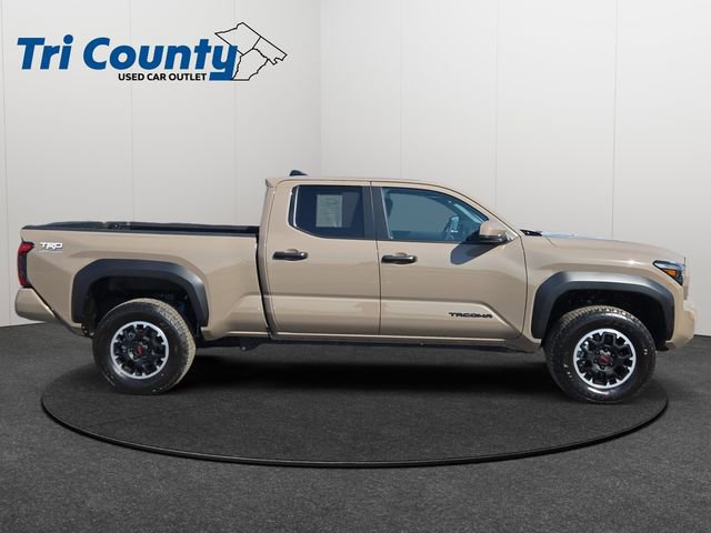 Certified 2026 Toyota Tacoma TRD Off-Road image 9