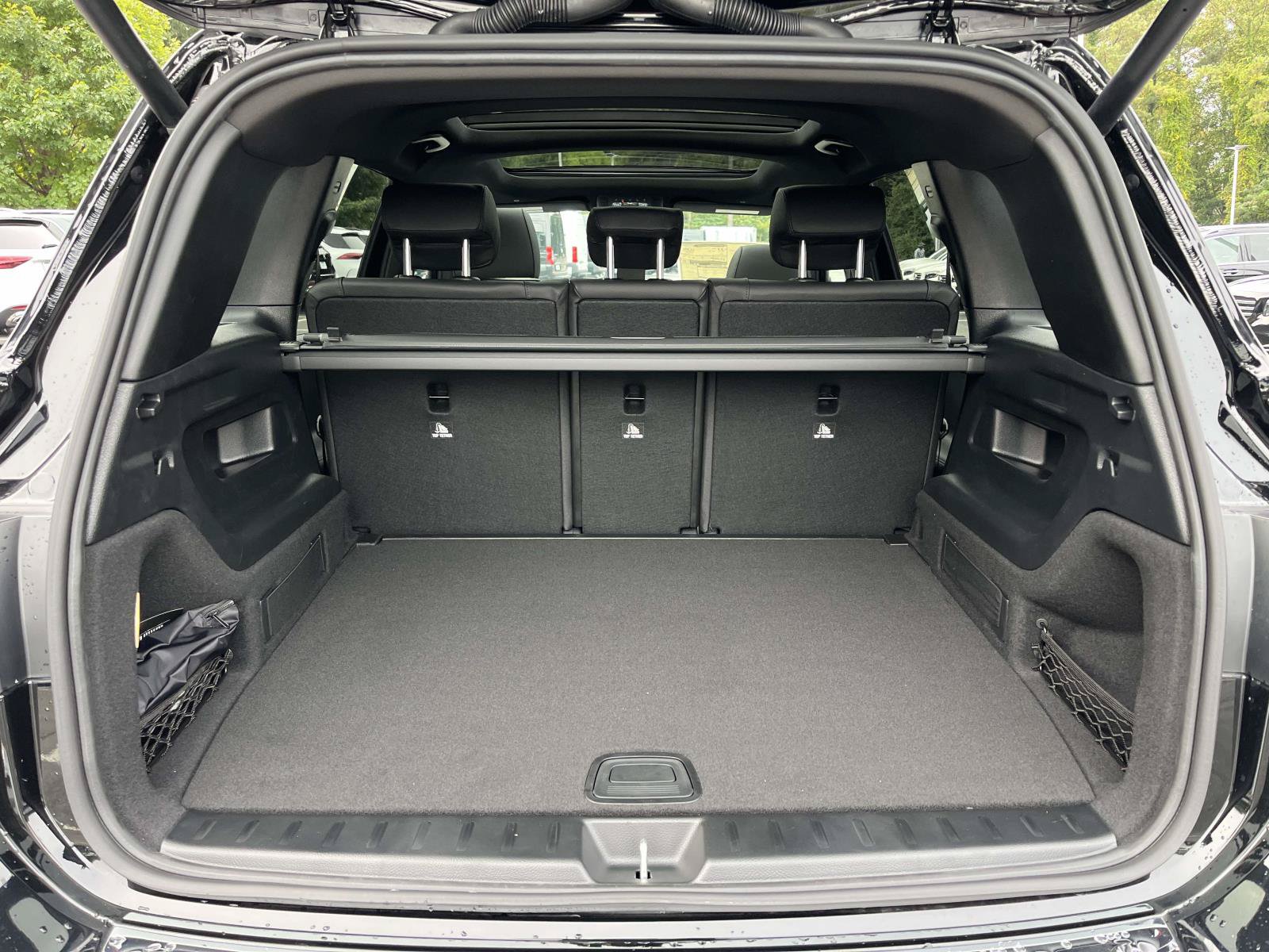 New 2026 Mercedes-Benz GLB 250 4MATIC image 9