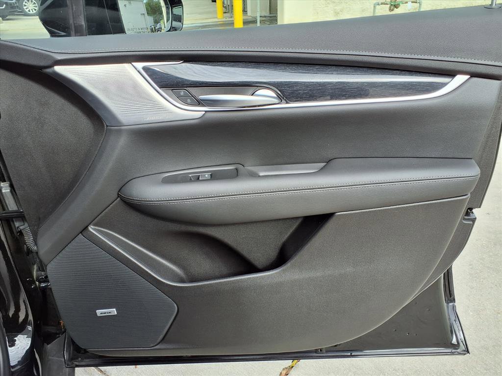 Certified 2023 Cadillac XT5 Premium Luxury w/ LPO, Floor Liner Package image 12