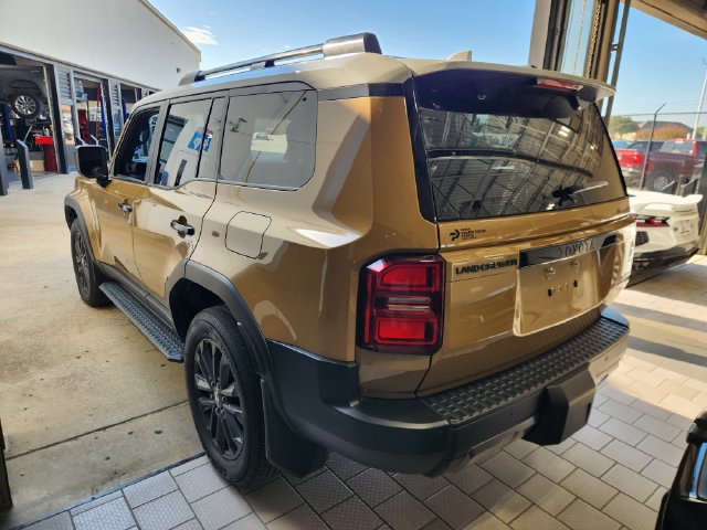Used 2024 Toyota Land Cruiser w/ Premium Package AWD/4WD image 4