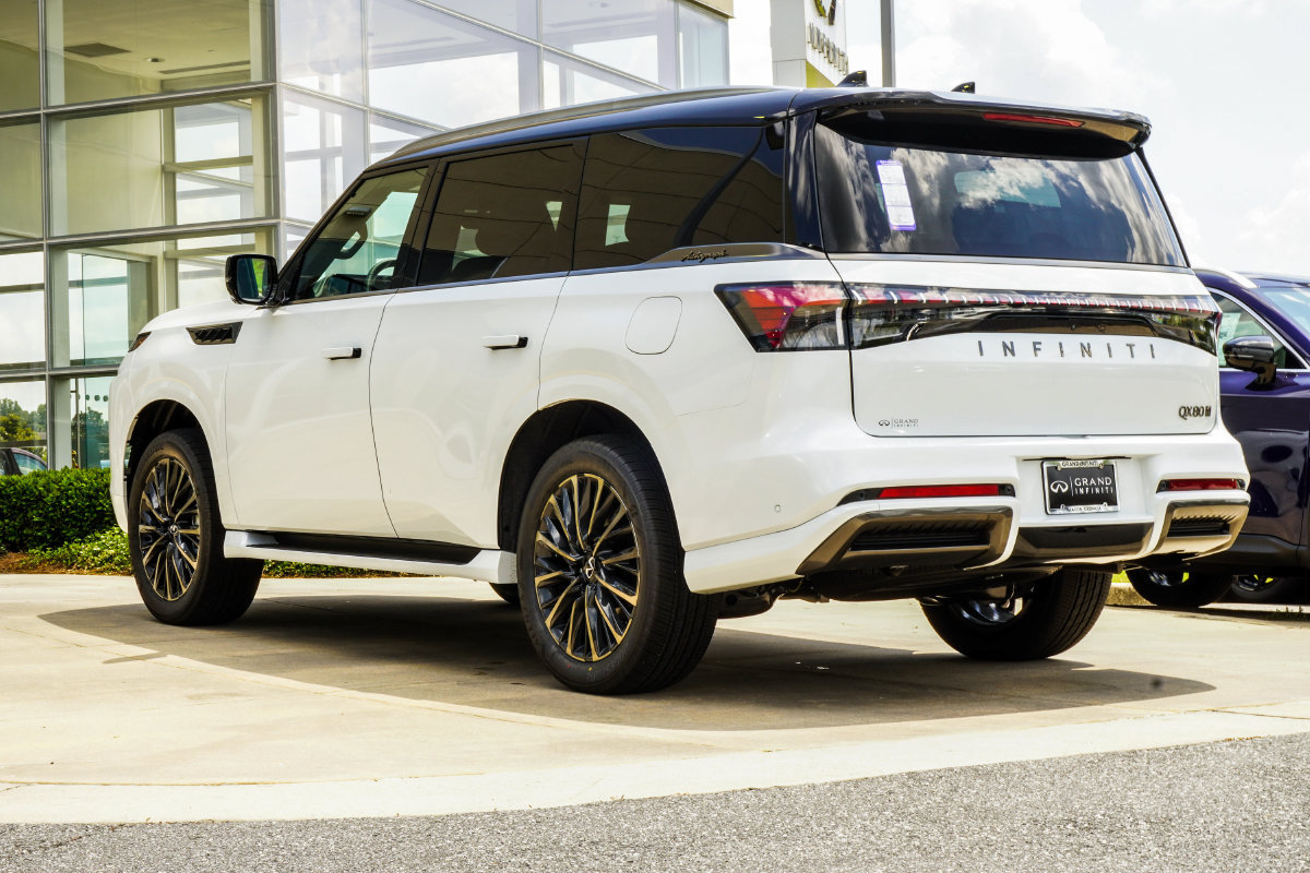 New 2027 INFINITI QX80 Autograph AWD/4WD image 9