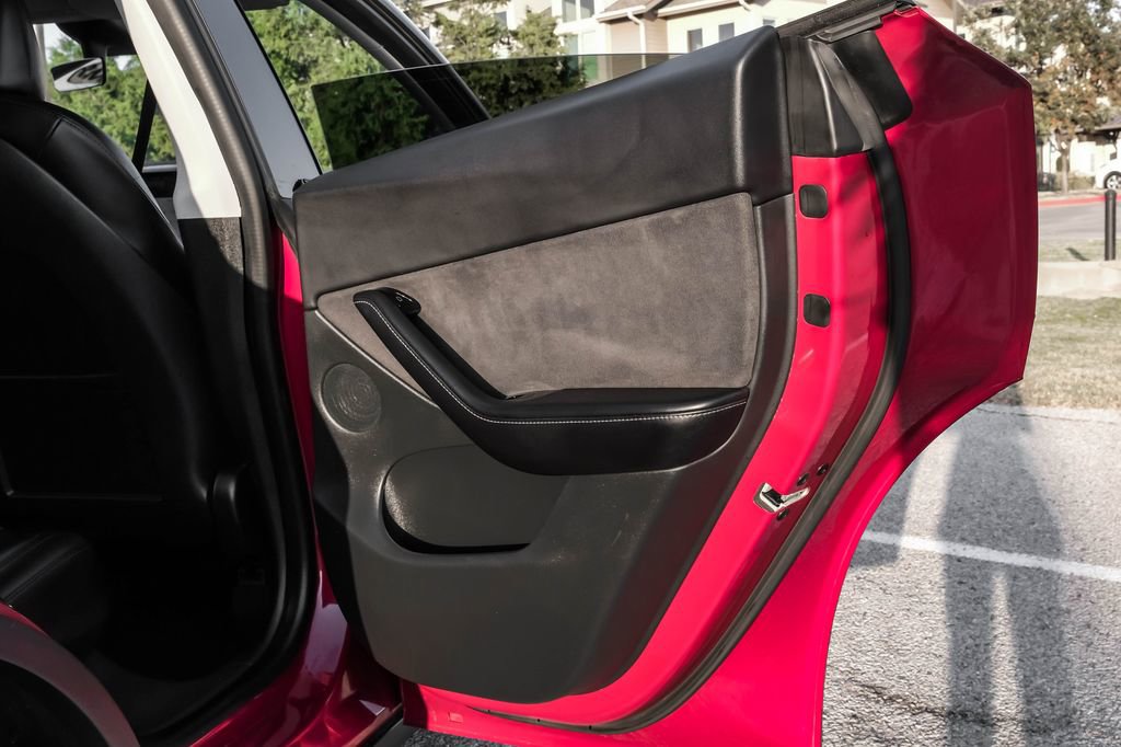 Used 2021 Tesla Model Y 2WD image 51