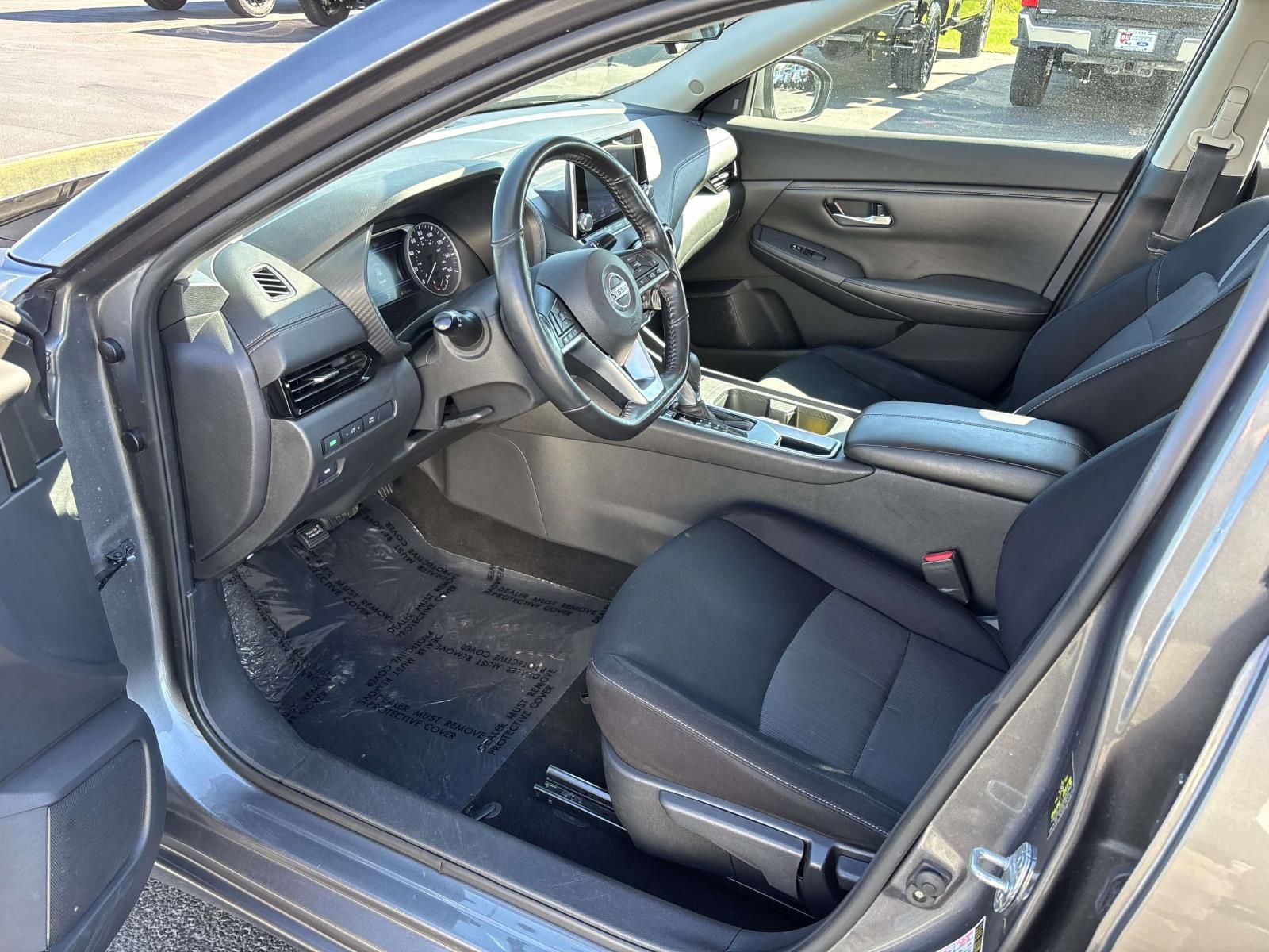 Used 2021 Nissan Sentra SV image 27