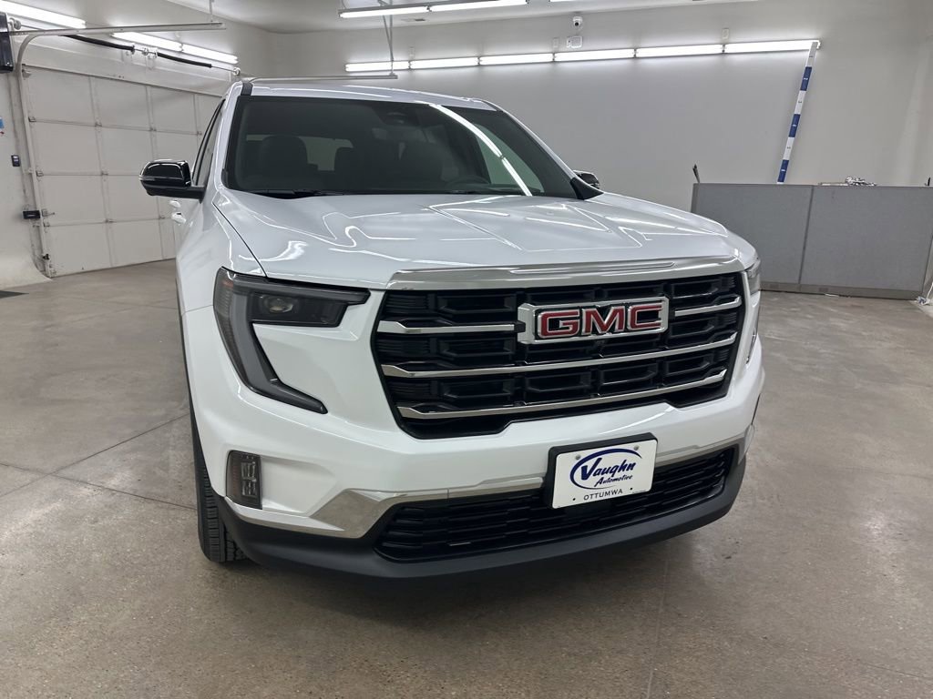 New 2026 GMC Acadia Elevation w/ Elevation Premium Package AWD/4WD image 2
