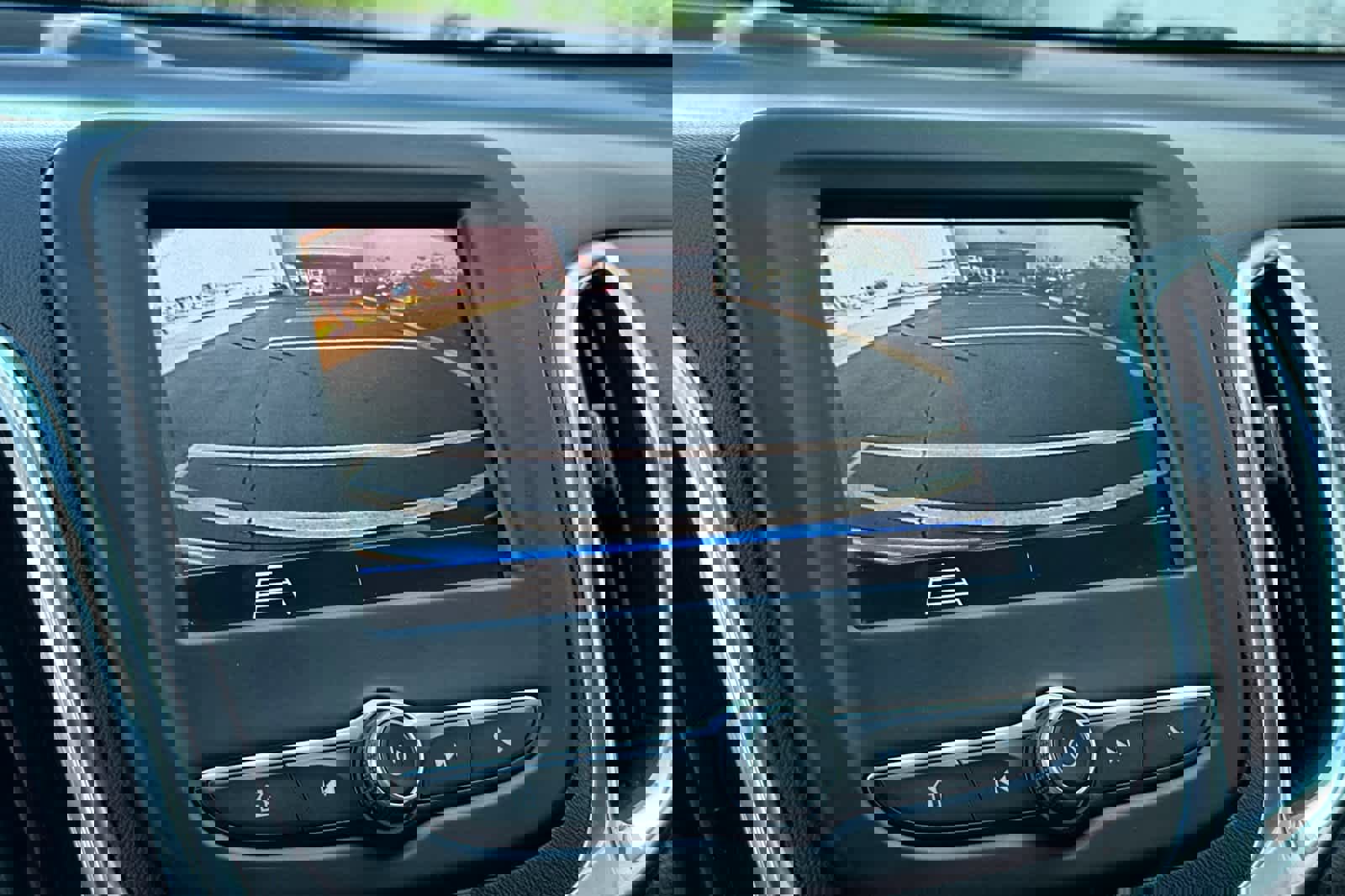 Used 2020 Chevrolet Equinox LT image 21