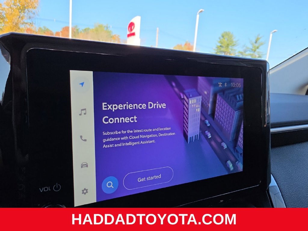 Used 2025 Toyota Corolla LE FWD image 17