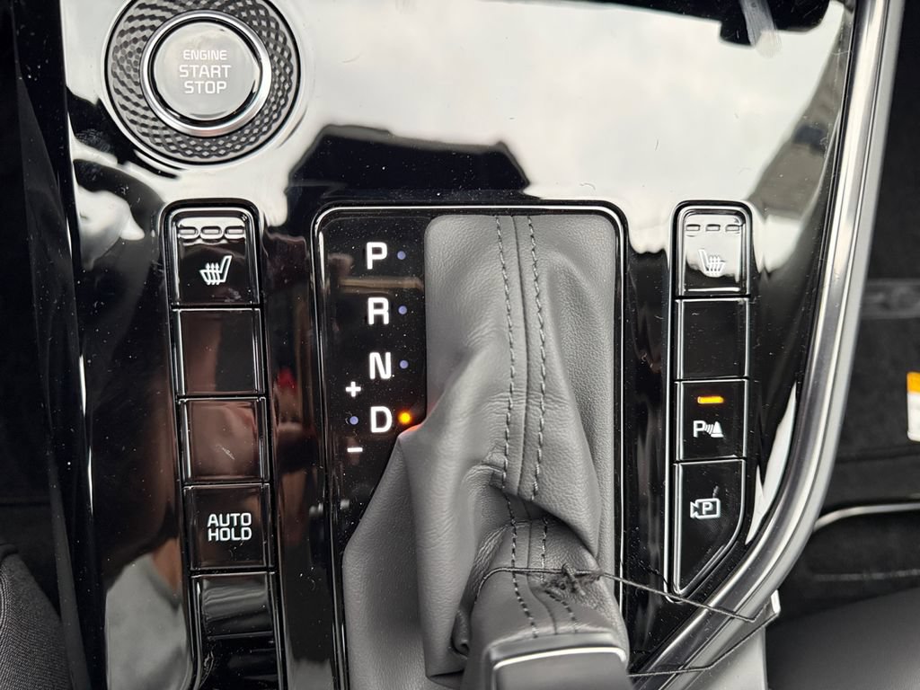 New 2026 Kia Niro EX FWD image 19