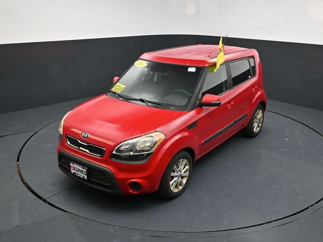Used 2013 Kia Soul + FWD image 37