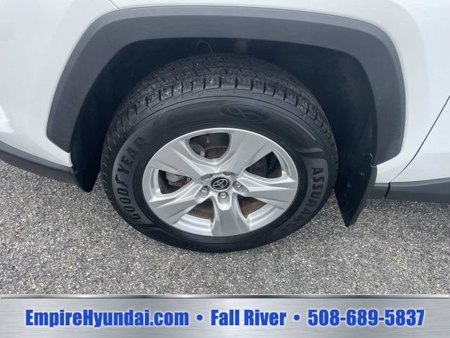 Used 2021 Toyota RAV4 XLE w/ Protection Package (TMS) AWD/4WD image 12