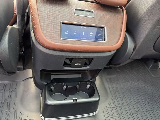 Certified 2025 Lincoln Navigator Reserve image 29