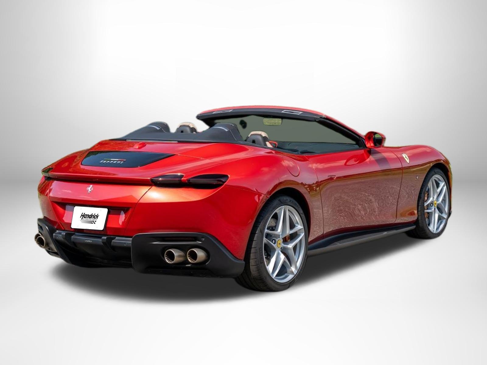 Used 2024 Ferrari Roma Spider RWD image 8