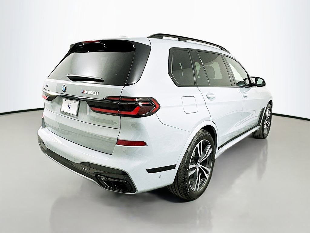 New 2026 BMW X7 M60i w/ Executive Package image 5
