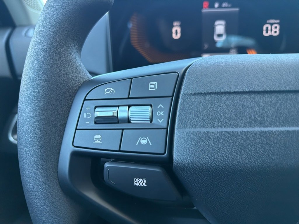 New 2025 Kia K4 LXS image 36