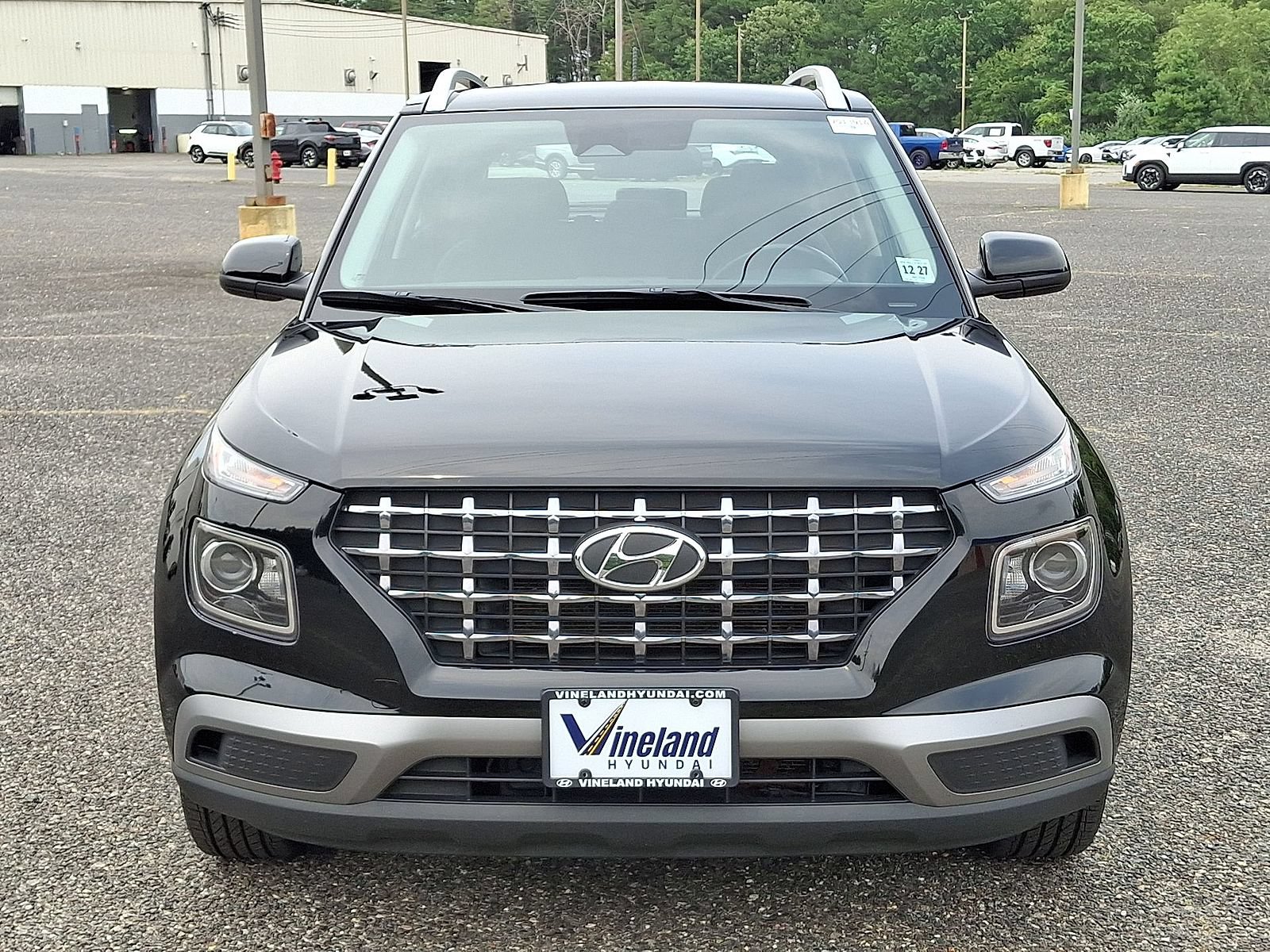 Used 2023 Hyundai Venue SEL FWD image 34