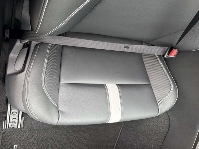 New 2026 Toyota Camry Hybrid FWD image 16