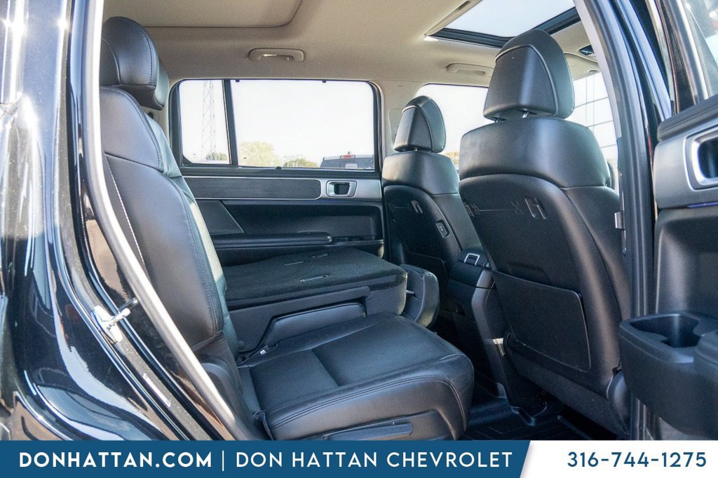Used 2024 Hyundai Santa Fe Limited FWD image 24