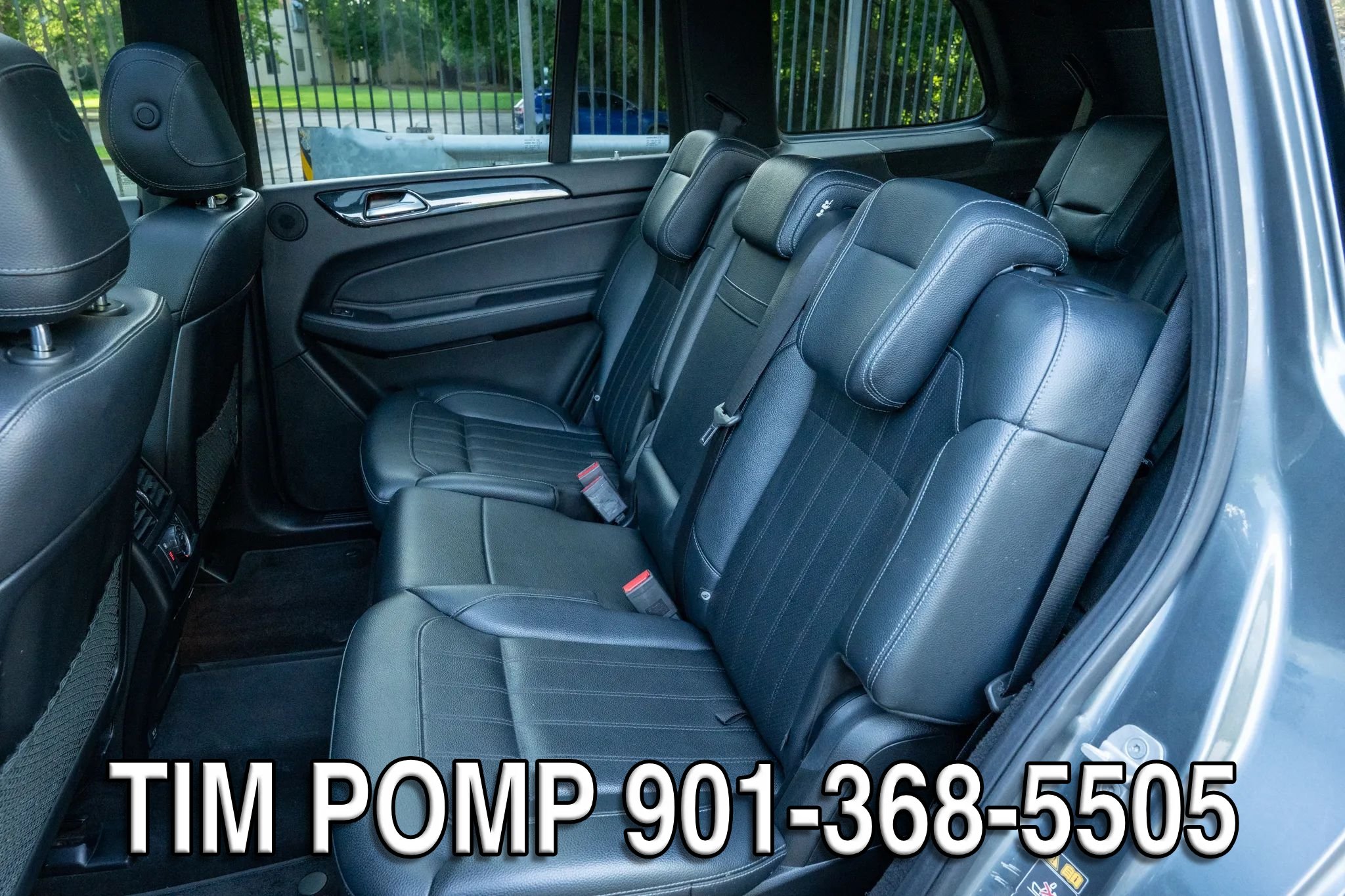 Used 2018 Mercedes-Benz GLS 450 4MATIC w/ Premium Package image 9