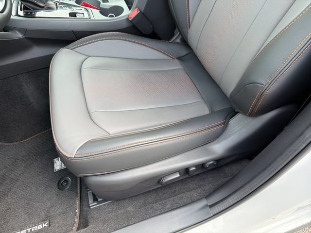 New 2026 Subaru Crosstrek 2.5i Limited w/ Crosstrek Mirror Package AWD/4WD image 21