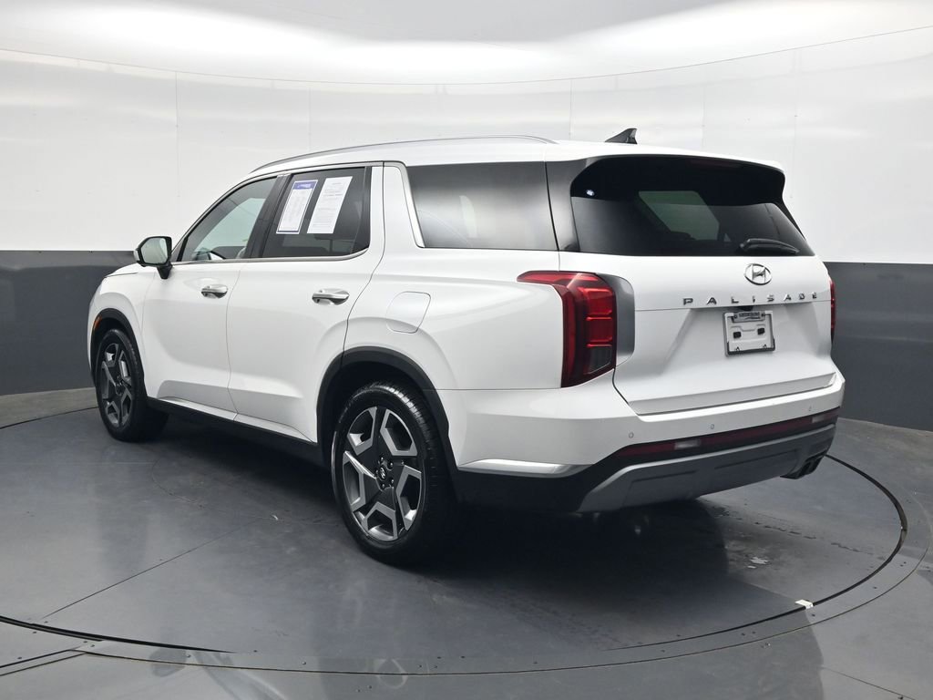 Used 2024 Hyundai Palisade Limited image 6