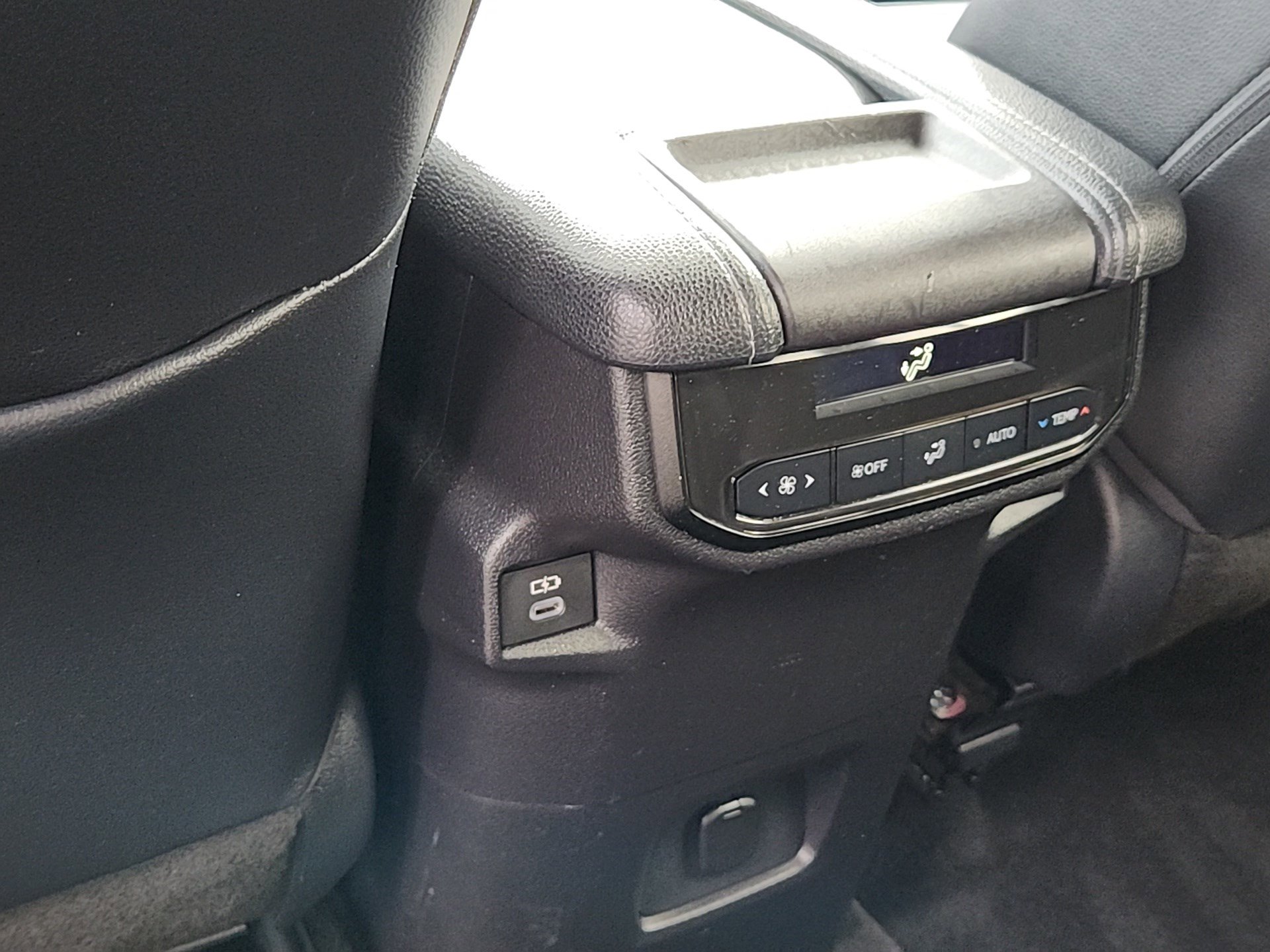 Certified 2025 Toyota Grand Highlander AWD image 24