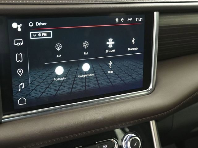 Used 2022 GMC Yukon Denali w/ Denali Premium Package image 31