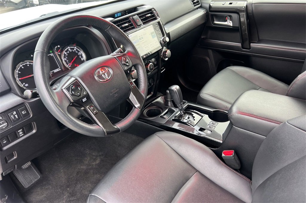 Used 2021 Toyota 4Runner Venture w/ Moonroof Package image 12