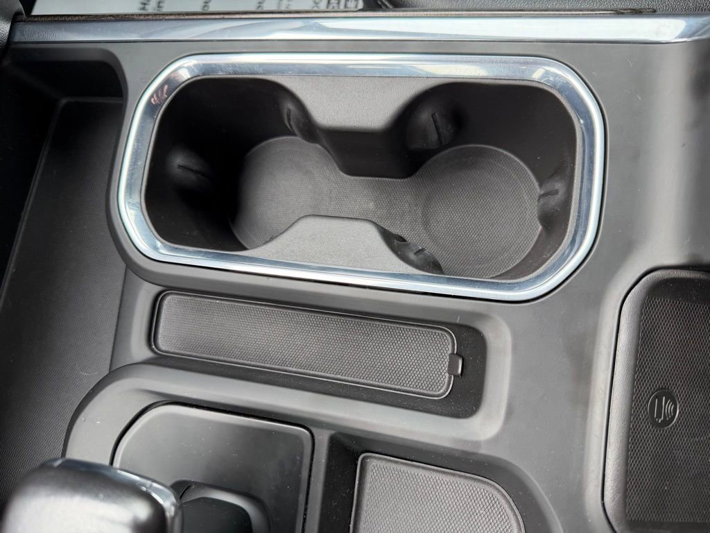 Used 2022 Chevrolet Silverado 1500 RST w/ Redline Edition image 17