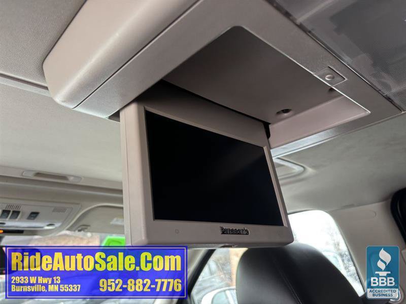 Used 2013 GMC Yukon XL Denali AWD/4WD image 27
