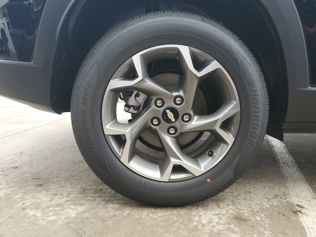 New 2026 Chevrolet Trax LT image 5