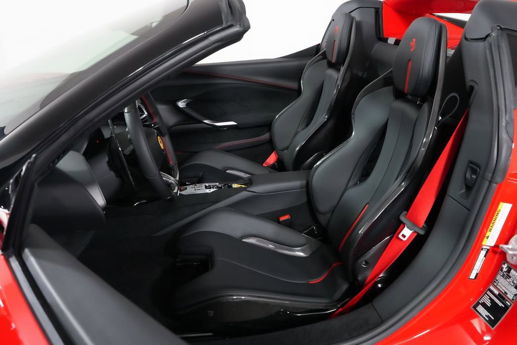 Used 2025 Ferrari 296 GTS RWD image 5