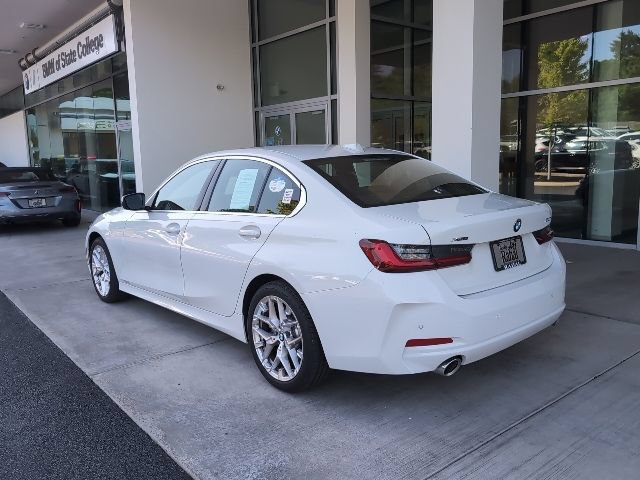 Used 2025 BMW 330i xDrive Sedan w/ Convenience Package AWD/4WD image 9